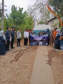 BANTUAN AIR BERSIH 20 TANGKI DARI SMP MUHAMMADIYAH 5 YOGYAKARTA UNTUK WARGA KALURAHAN MONGGOL